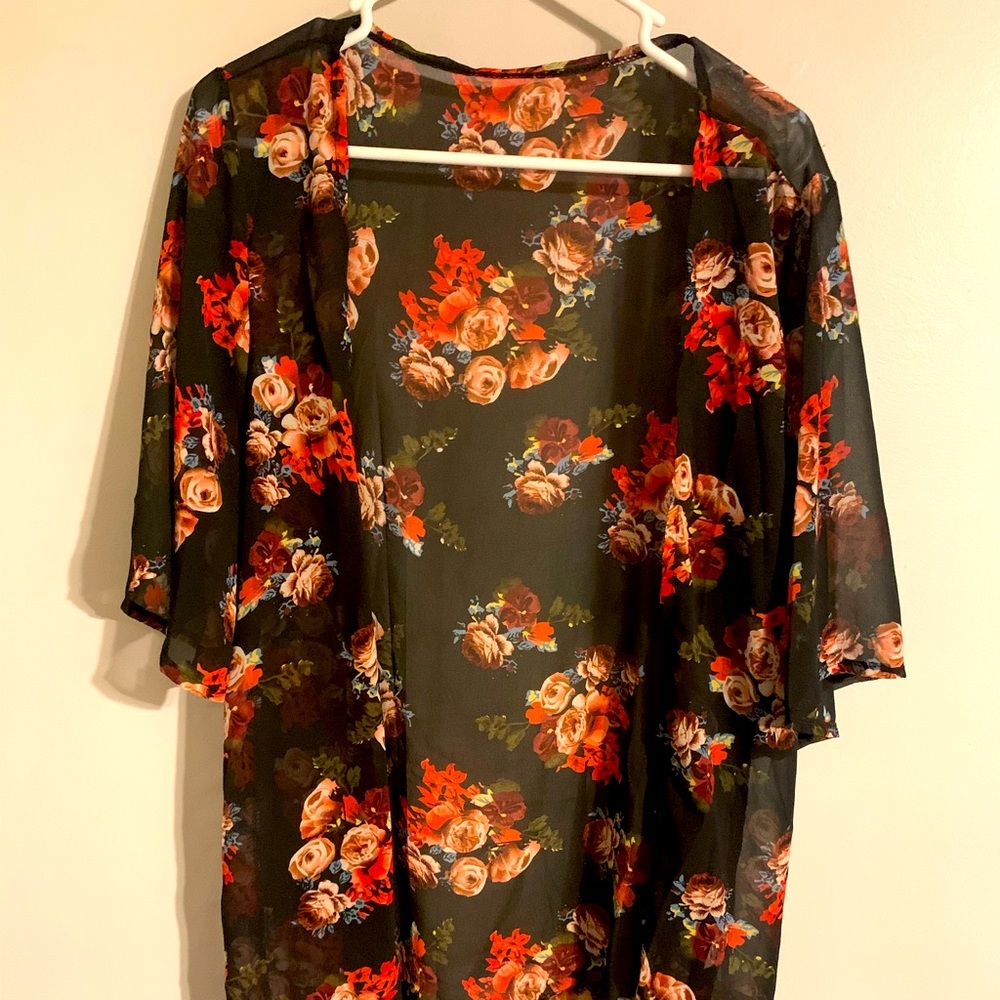NWT One-Size Beautiful Black with Rose Detail Cover-up